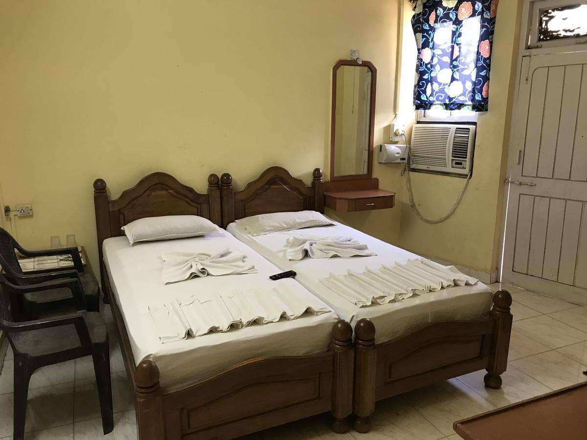 Colva Tavern Kültér fotó